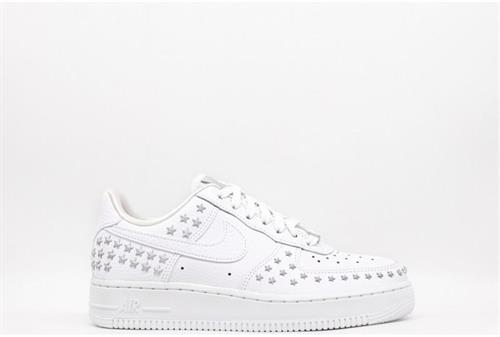 NIKE AIR FORCE 1'07 WN AR0639-100