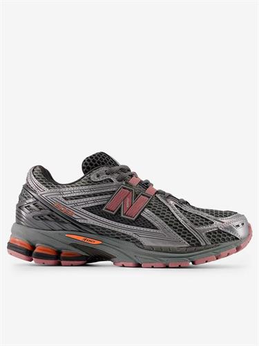 NEW BALANCE U190629R