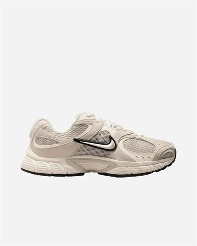 NIKE V5 RNR II6294-100