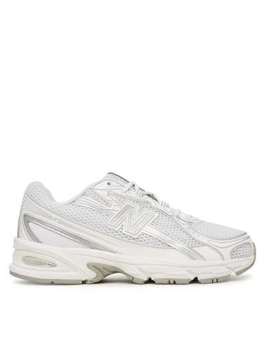 NEW BALANCE U740WM2
